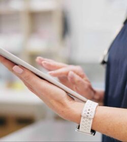 Digitale Neukundenregistrierung in der Tierarztpraxis Digitale Neukundenregistrierung in der Tierarztpraxis